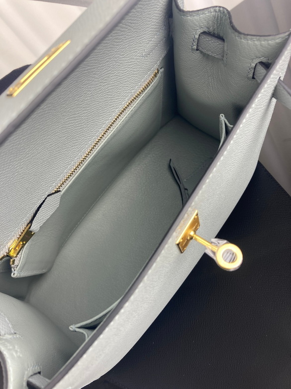 kelly 25cm 121404 AM2 (9)