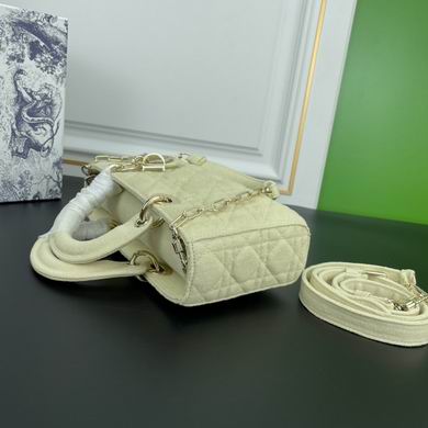 lady 26X13.5X5cm 060801 YW (2)