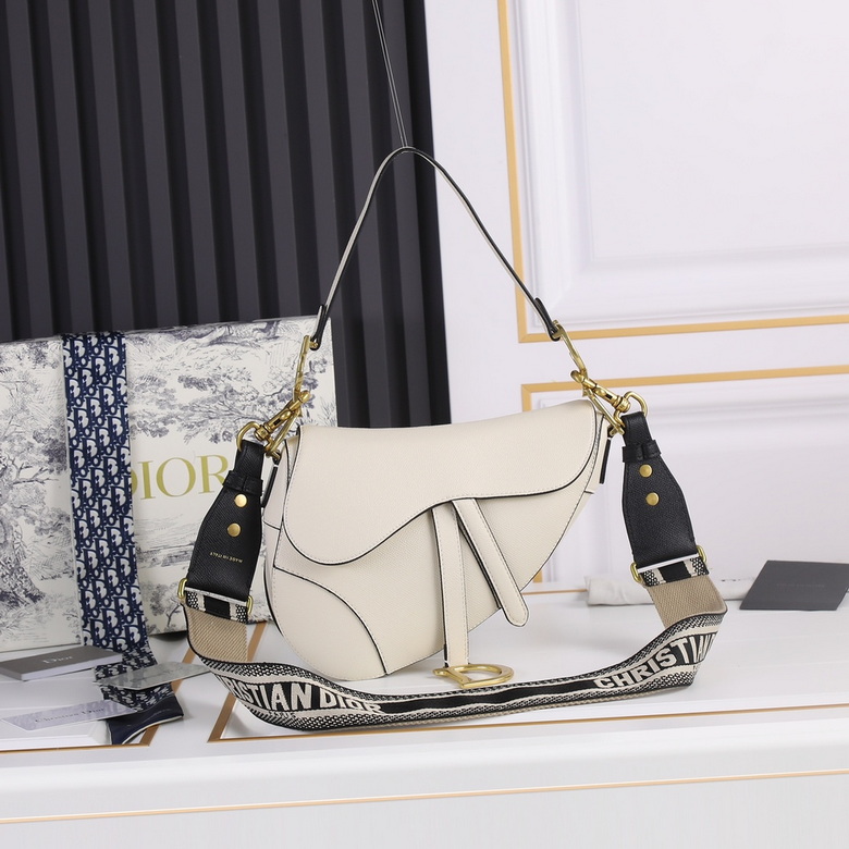 saddle 6666 25.5X20X6.5cm XM 1 (1)