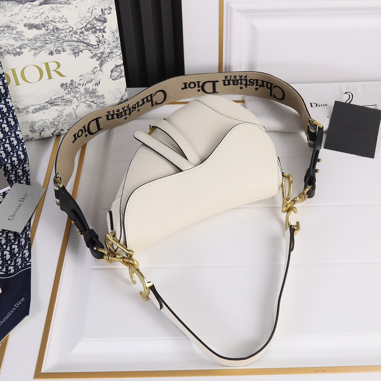 saddle 6666 25.5X20X6.5cm XM 1 (5)