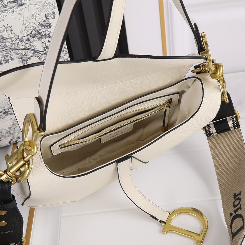 saddle 6666 25.5X20X6.5cm XM 1 (7)