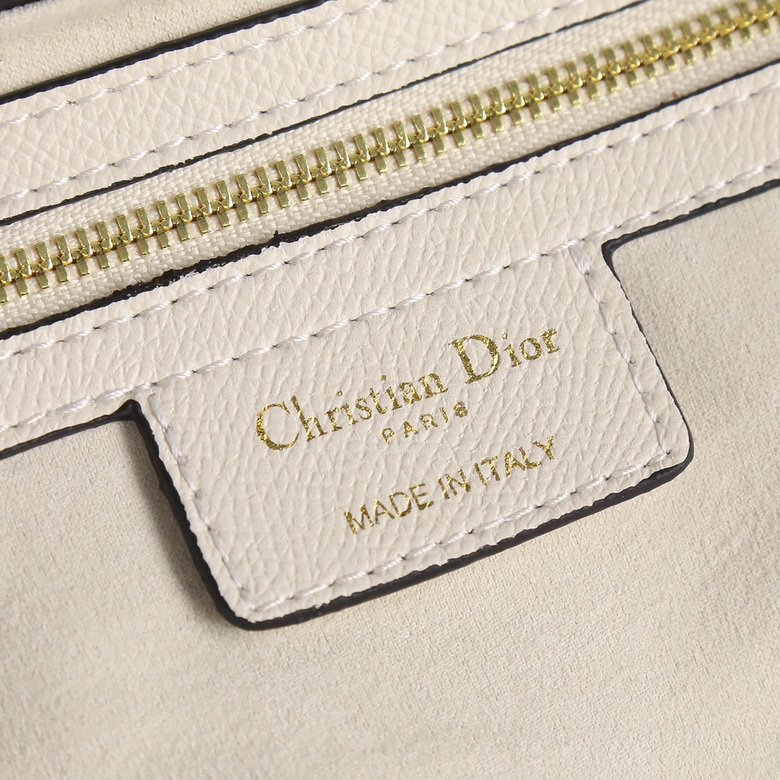 saddle 6666 25.5X20X6.5cm XM 1 (9)