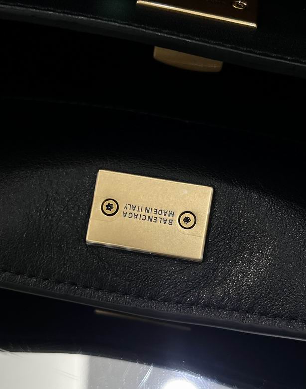 0319 29X20X10cm XM 9