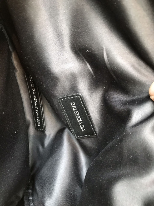 0386-4 17X27X7cm XM (9)