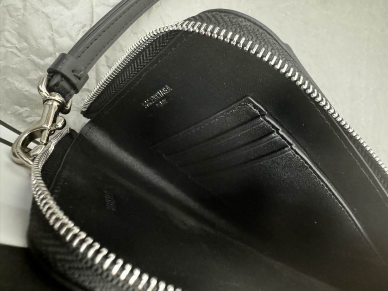 0504 20X12.4X2cm XM 6