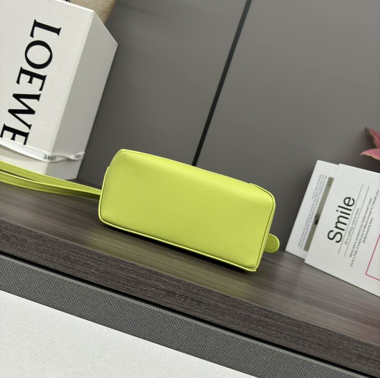 062312 18X12.5X8cm XM 4