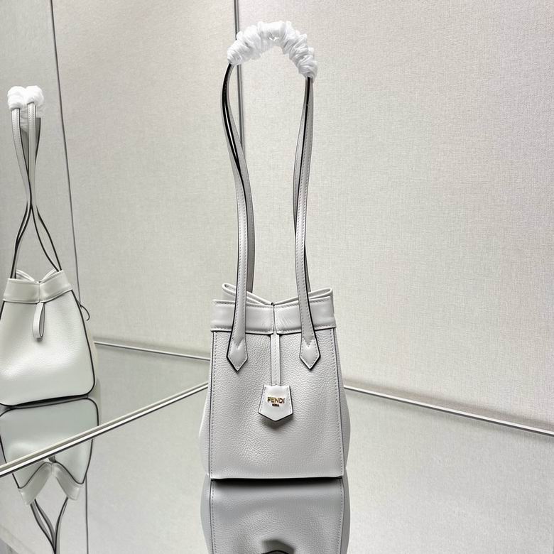 083 15X18.5X15cm H 4色 1