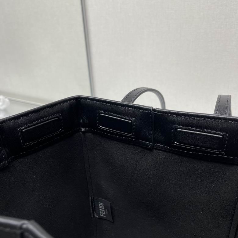 083 15X18.5X15cm H 4色 25