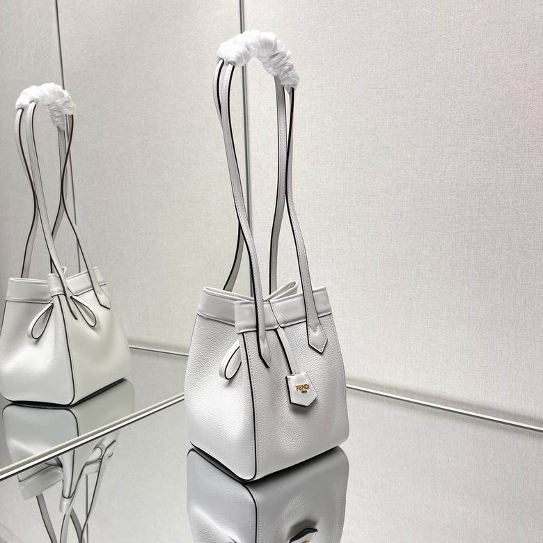 083 15X18.5X15cm H 4色 3