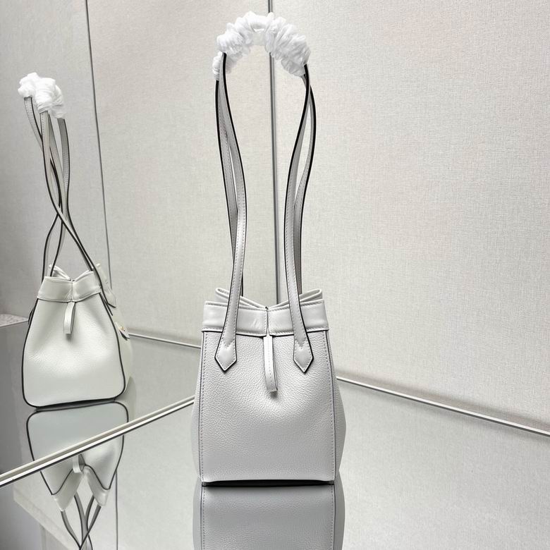 083 15X18.5X15cm H 4色 4