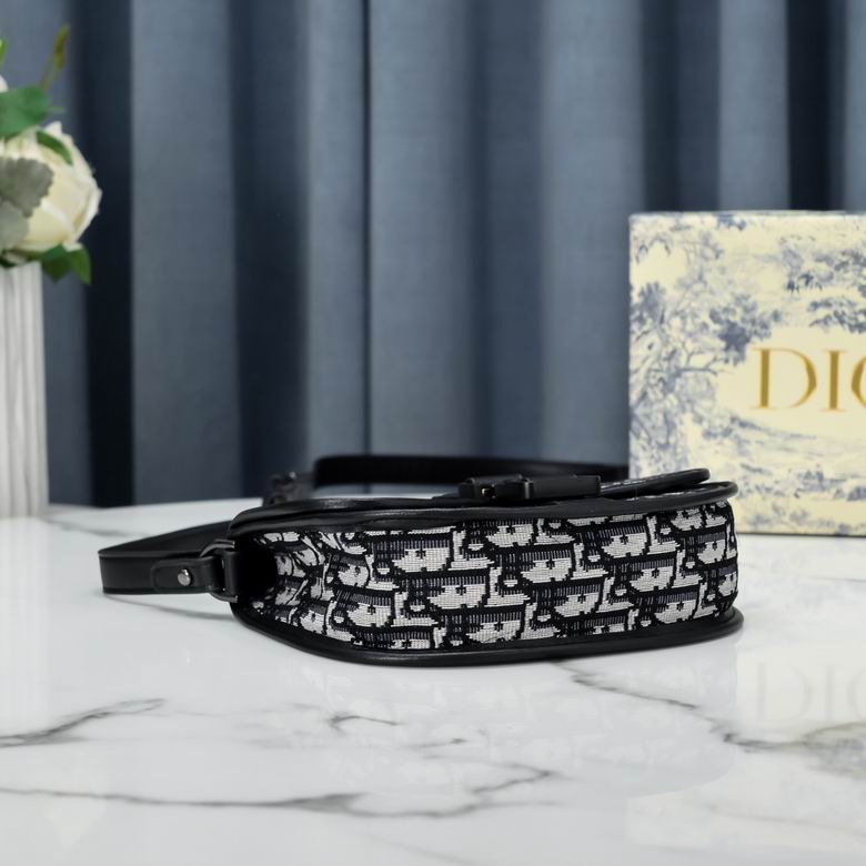 102708 XM 2colour (4)