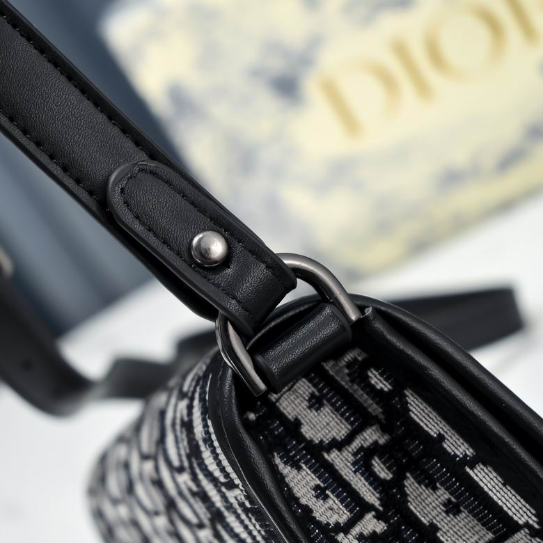 102708 XM 2colour (6)