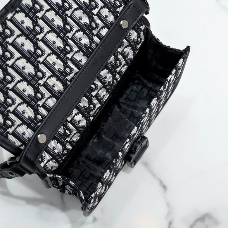 102708 XM 2colour (8)