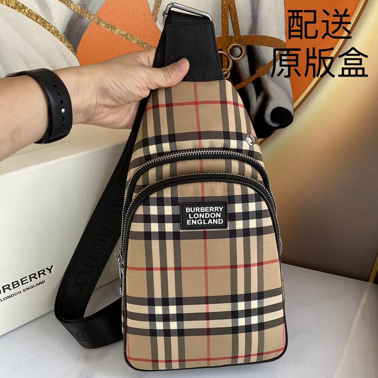 1032 20X29X5cm WP (1)