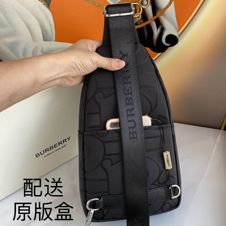 1033 20X29X5cm WP (6)