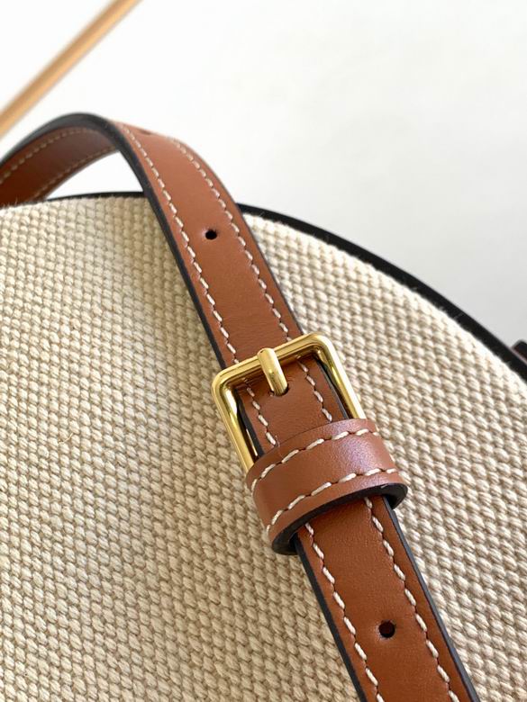 111233 23X13.5X6cm YG 6