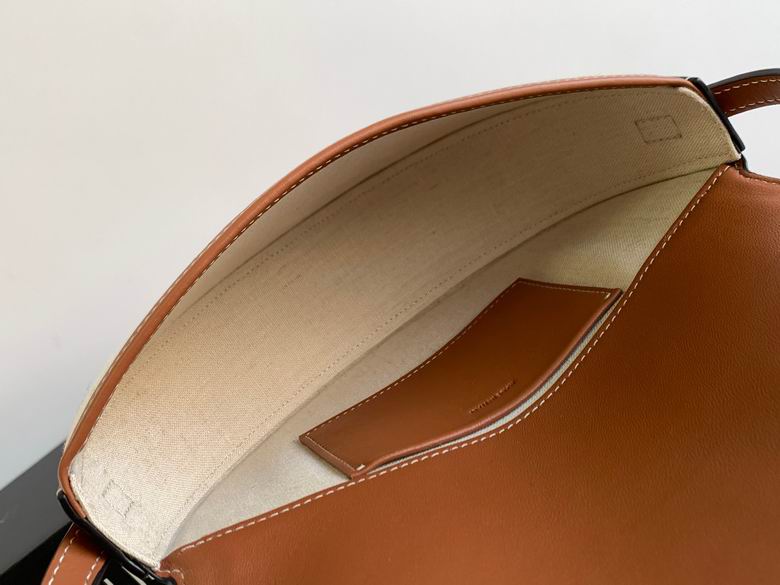 111233 23X13.5X6cm YG 8