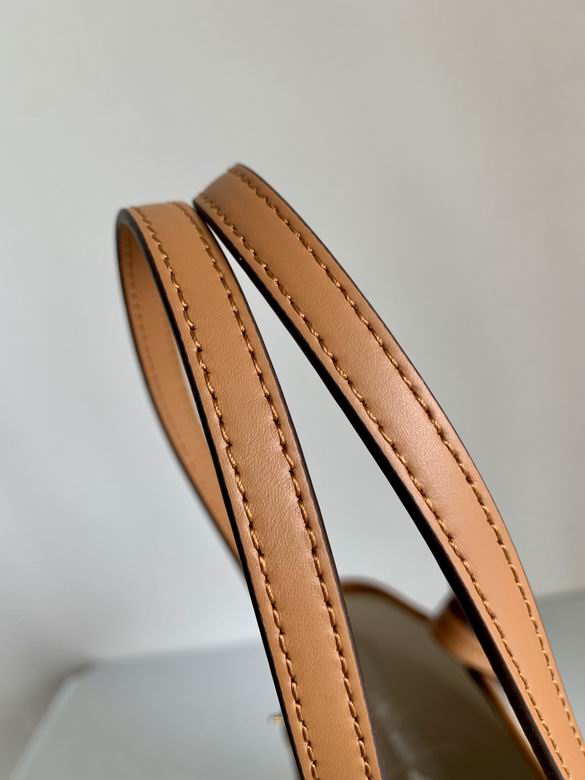 132221 13X22X21.5cm EY 8