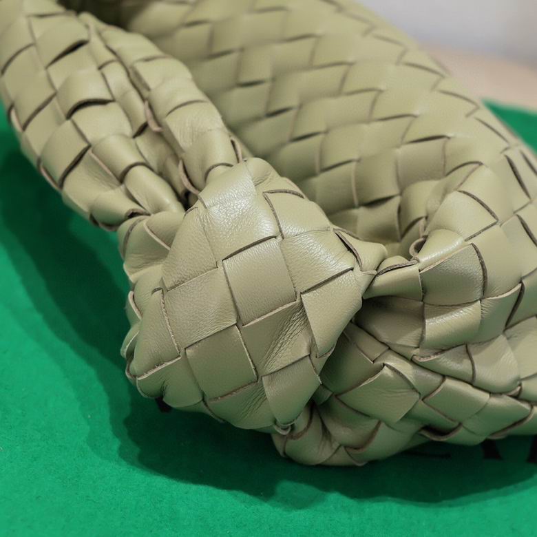 1680 23X27X9cm YG 18 (5)