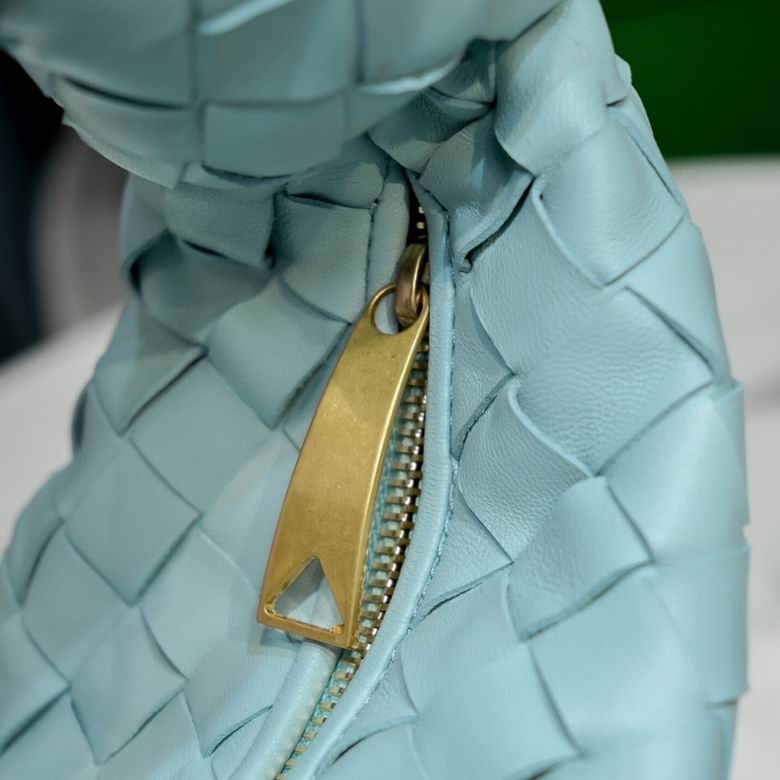 1680 23X27X9cm YG 22 (7)