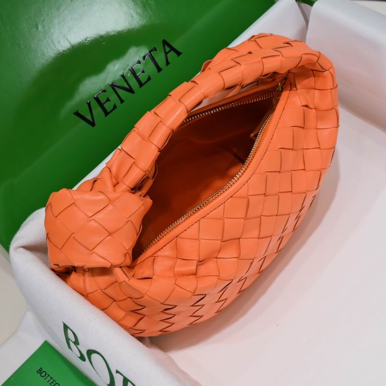 1680 23X27X9cm YG 27 (3)