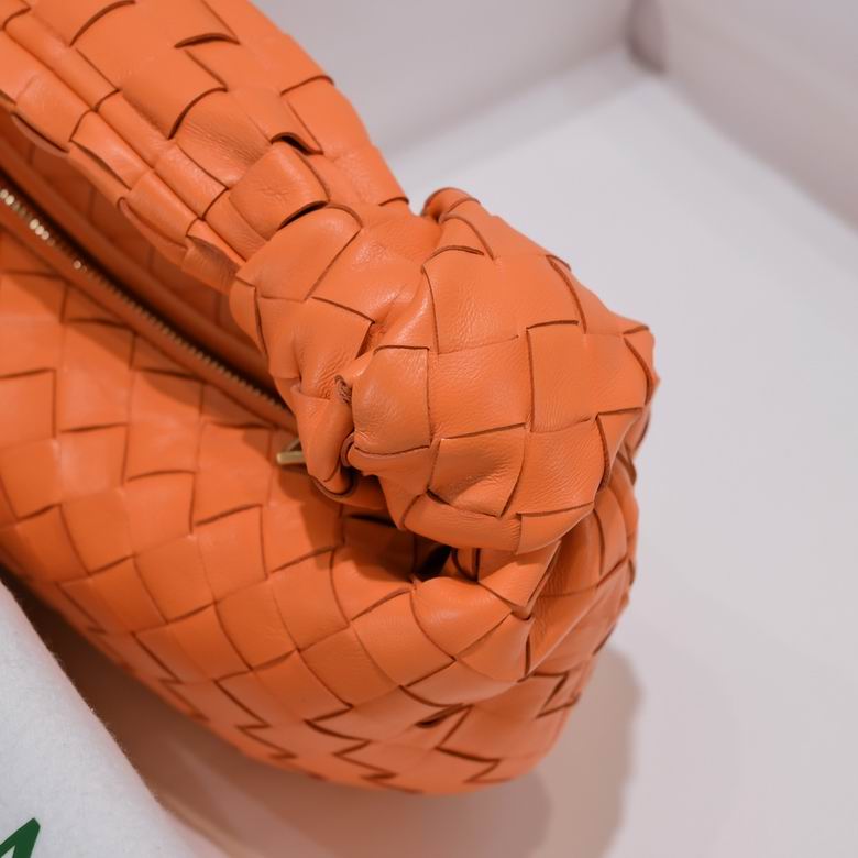 1680 23X27X9cm YG 27 (6)