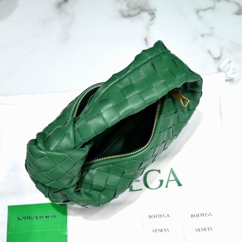 1680 23X27X9cm YG 28 (3)