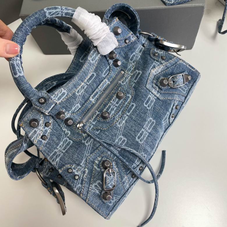 1688 26X18X11cm GY (4)