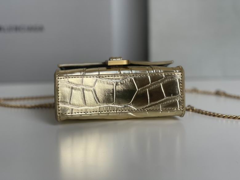 169 12X10X4.5cm GY 11 (6)