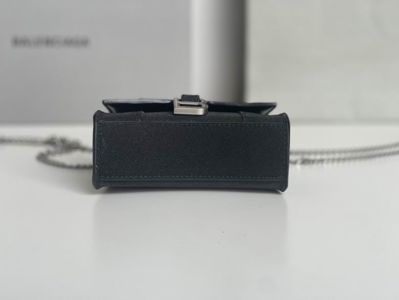 169 12X10X4.5cm GY 13 (7)