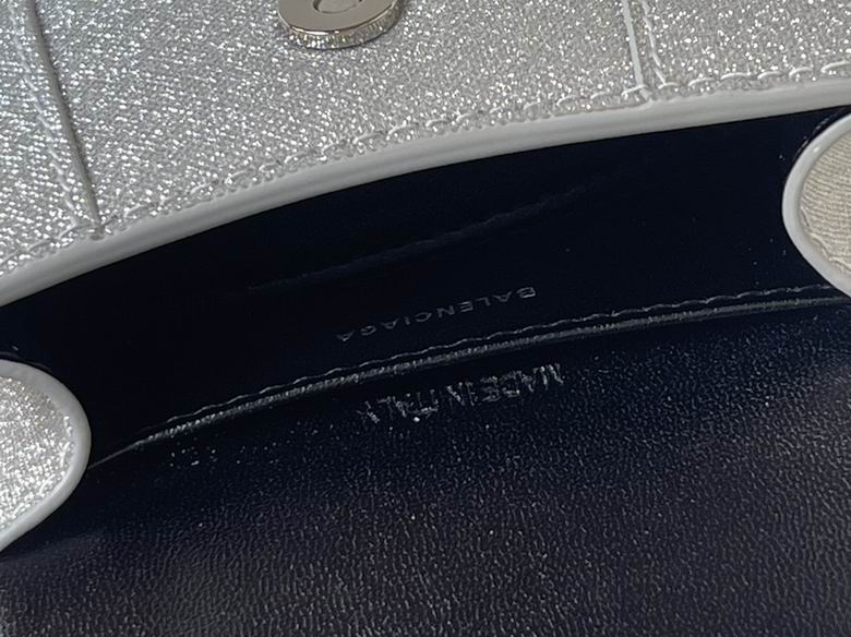 169 12X10X4.5cm GY 14 (8)