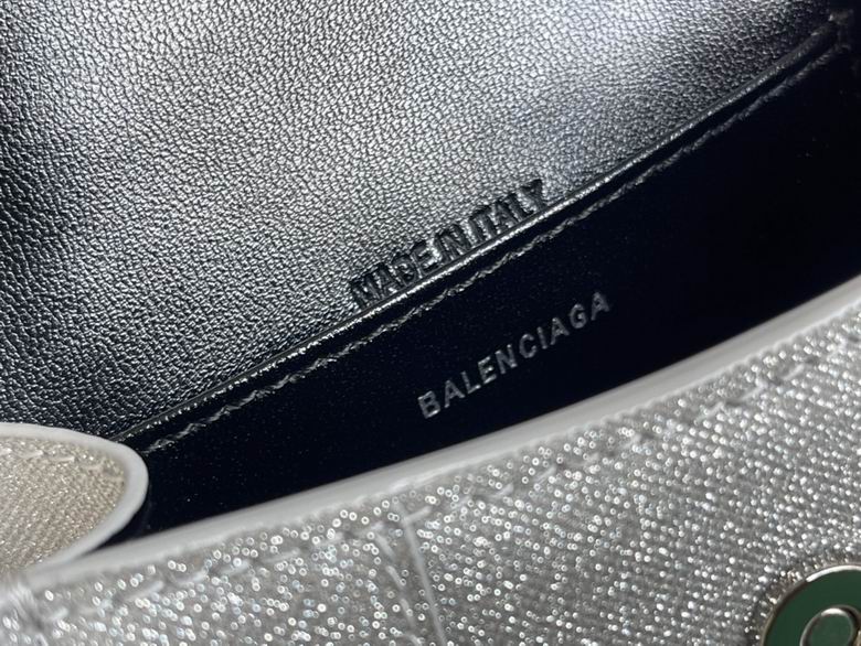 169 12X10X4.5cm GY 14 (9)