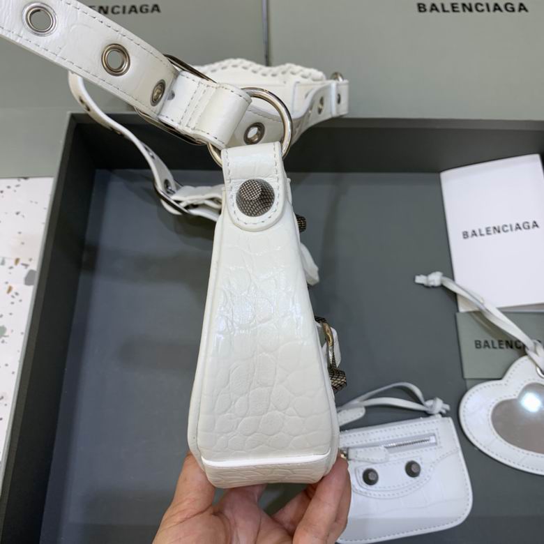 180607 26X12X6cm GY 8 (3)