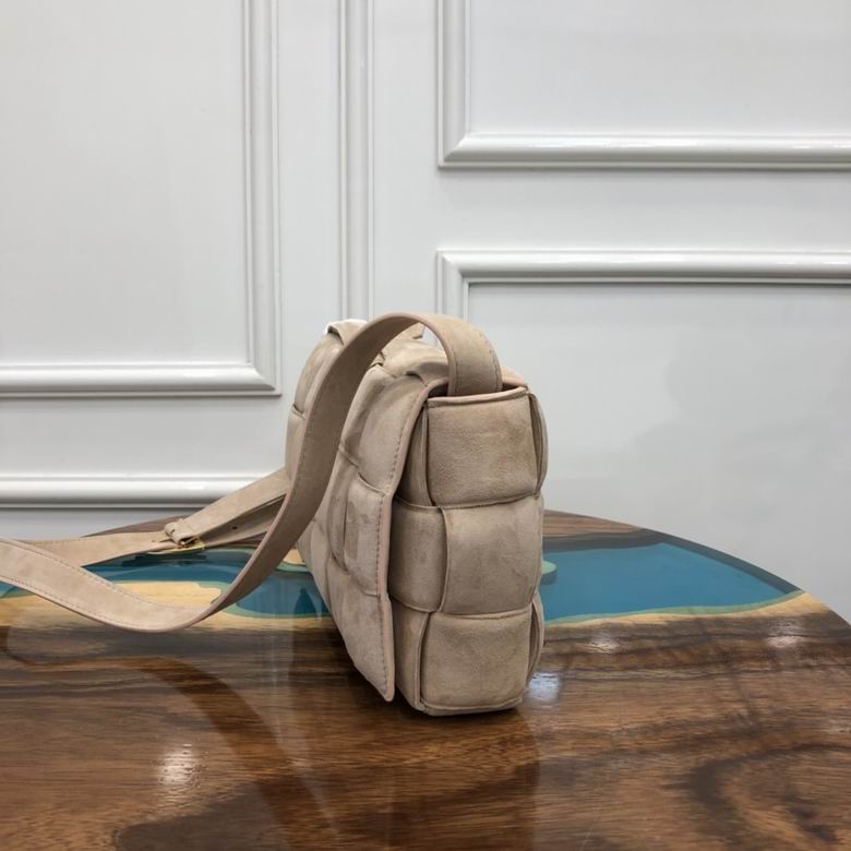 1970 26x18x8cm BG (2)