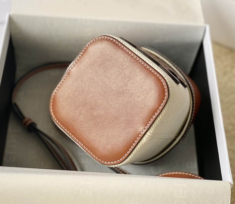 199263 10X10X11cm YG 4