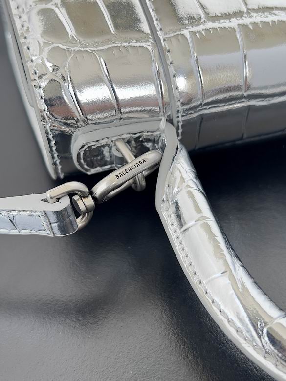 19X13X8ccm 031625 GY 1 (4)