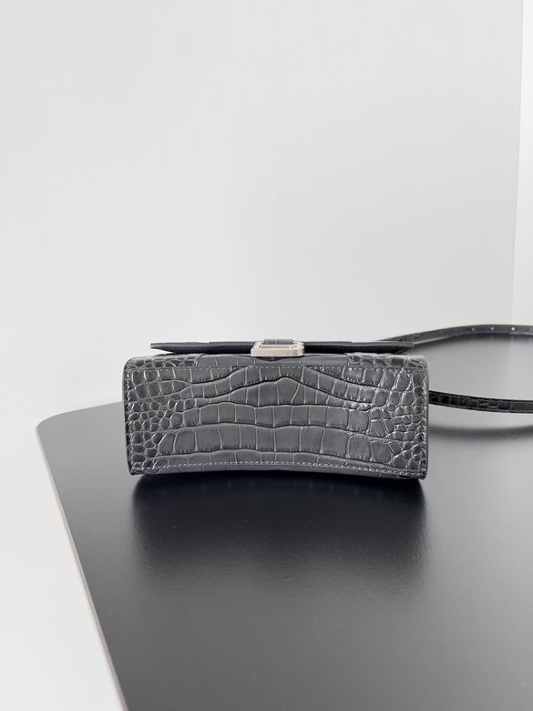 19X13X8ccm 031625 GY 7 (9)