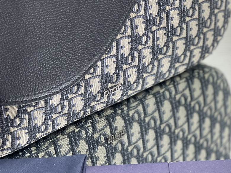 1ADME133 36.5X24.5X5.5cm WP (3)