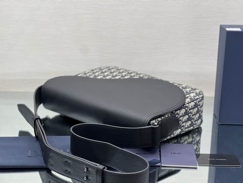 1ADME133 36.5X24.5X5.5cm WP (5)