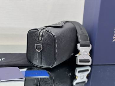 1ADPO24923803 22X10.5X12.5cm XM 3 (2)