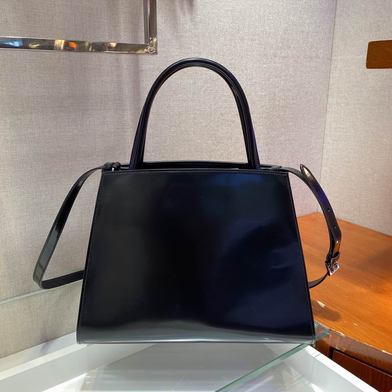 1BA321 31x23x14cm ap 19 (2)