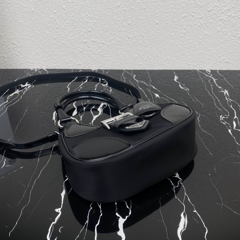 1BA381 23X16X9cm YG 7 (7)