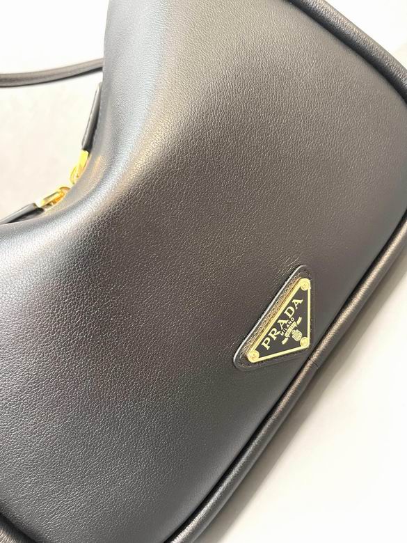 1BA451 25X18X10.5cm YG 5