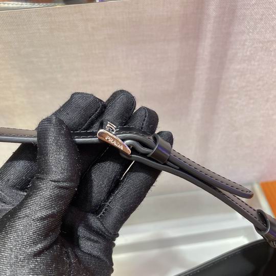 1BC156 30x18.5x4cm ap 03 (16)