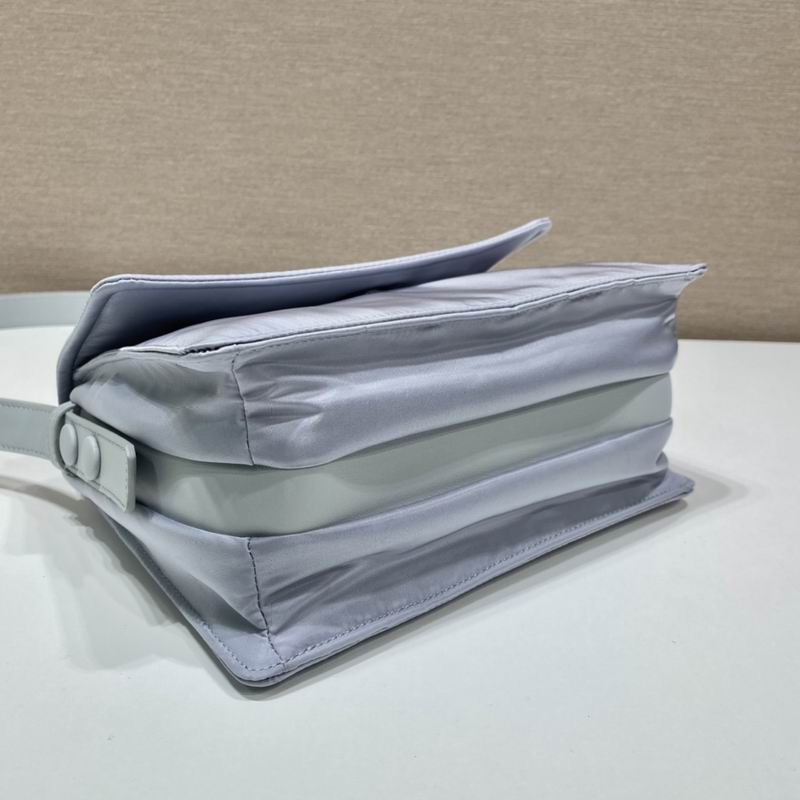 1BD258 23.5x18x11cm 08 (14)