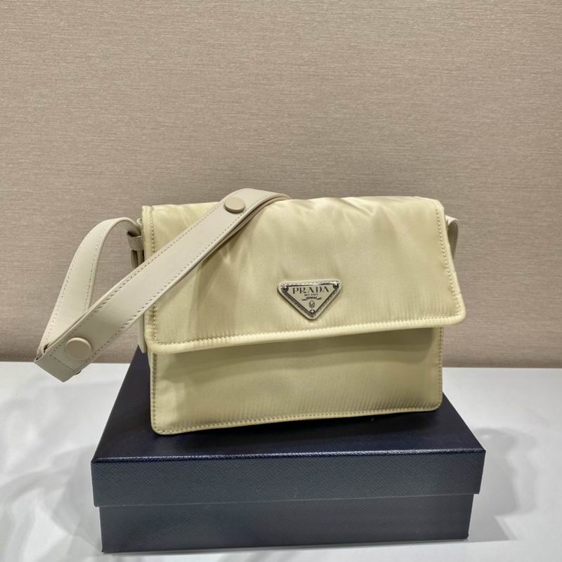 1BD258 23.5x18x11cm 08 (24)