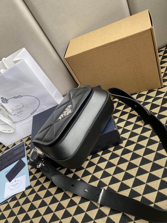 1BD283 23X18X5cm YG 6