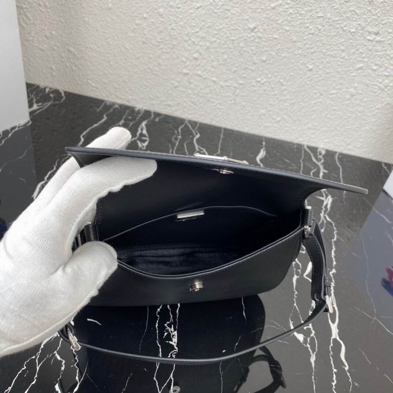 1BD303 24X19X6cm YG 1 (8)