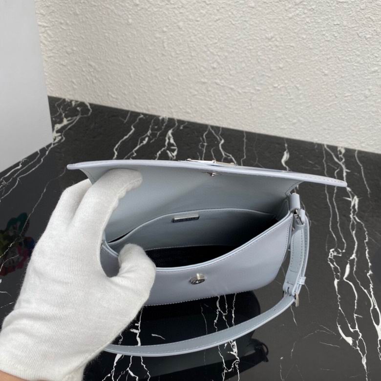 1BD303 24X19X6cm YG 3 (8)