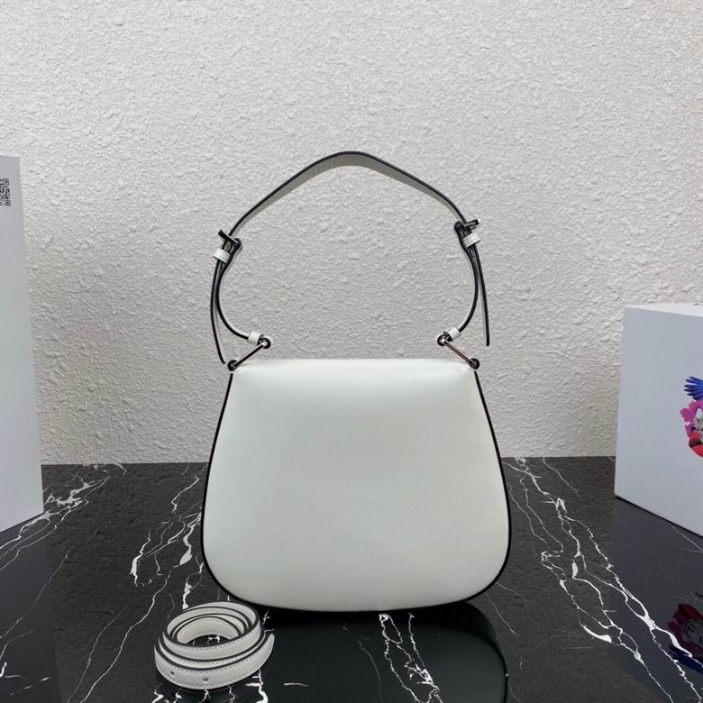 1BD303 24X19X6cm YG 7 (2)